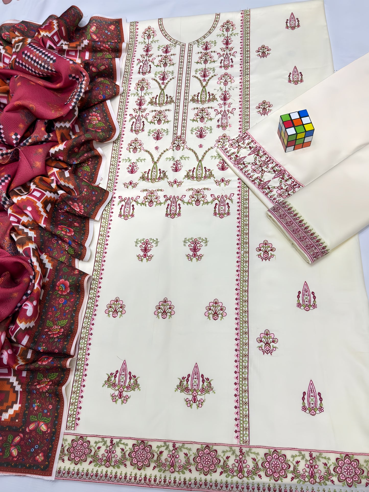 Elegant Qalamqar 5042 – Premium Embroidered 3PC Winter Set with Wool Shawl